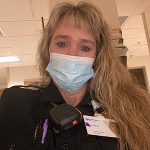 Meet your Posher, Lisa